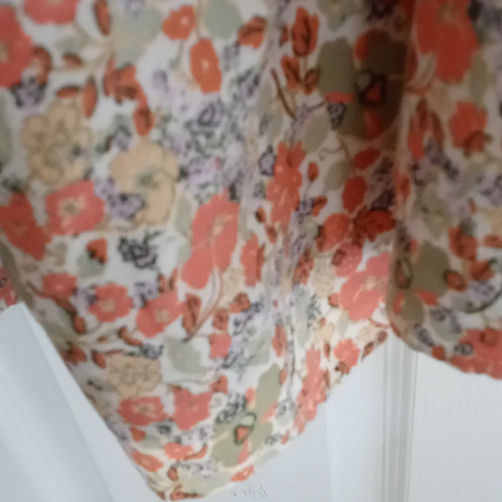 Plus Size 4X - Picture 3 of 3